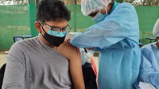 Vacunación contra el COVID a menores de 12 a 17 años comenzaría desde noviembre