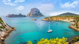  Ibiza, entre la angustia económica y el disfrute de una calma inédita