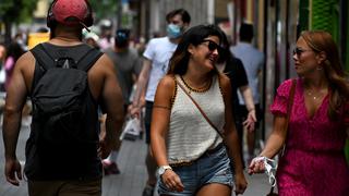 España eliminará la obligación de usar mascarilla al aire libre