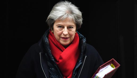 Theresa May inició su andadura política en 1986, después de haber trabajado seis años en el Banco de Inglaterra, y entró a formar parte como diputada de la Cámara de los Comunes en 1997. (Foto: EFE)
