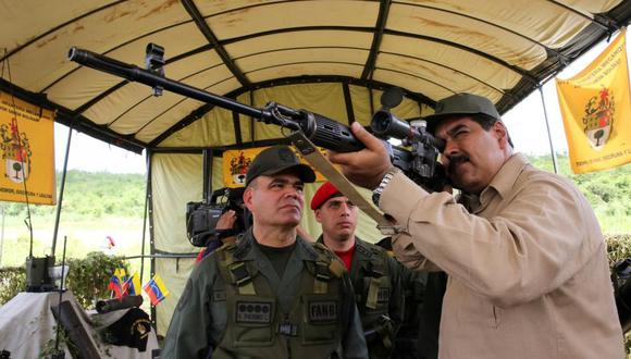 Human Rights Watch denunció que el país gobernado por Maduro torturó a decenas de militares y a sus familias. (Foto: Reuters).