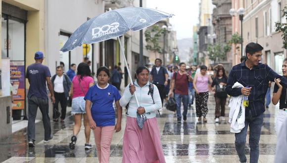Rosario Julca, especialista del Senamhi, no descartó que a partir del 3 de marzo regresen los días soleados en Lima Metropolitana. (Foto: Agencia Andina)