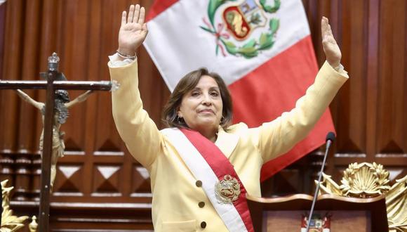 Dina Boluarte se convirtió en la primera presidenta mujer de Perú el día miércoles luego de que se vacara a Pedro Castillo. (Foto: GEC)
