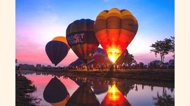Thailand International Balloon Festival, Chiang Mai, Tailandia. Maravilloso festival durante el cual se admiran los globos al atardecer a orillas del río Ping. Tiene lugar entre el 4 y 5 de marzo. (Foto: msn)