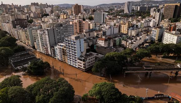 Vista aérea de una zona inundada de Porto Alegre, estado de Rio Grande do Sul, Brasil, tomada el 8 de mayo de 2024. (Foto de Nelson ALMEIDA / AFP)