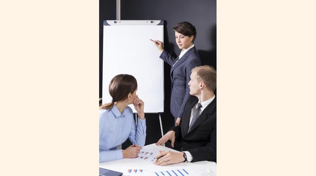 El 75% de los millenials peruanos muestran un fuerte liderazgo frente a los temas sociales o que tengan que ver con el gobierno, y el 66% están comprometidos a ayudar a mejorar la sociedad. (Foto: Thinkstock)