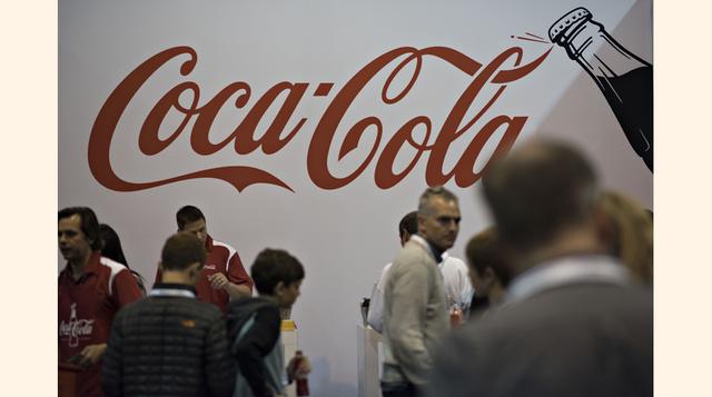 Coca Cola tiene un portafolio global de 500 marcas, de las cuales 19 están en el Perú. La matriz considera que hay espacio para seguir incorporando más marcas, no solo del portafolio sino también nuevos ingresos. (Foto: Bloomberg)