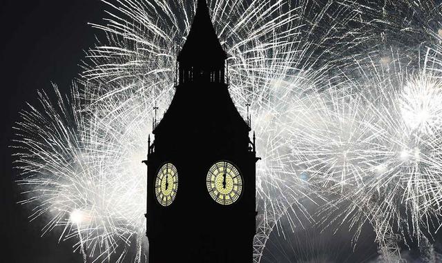 BIG BEN, INGLATERRA. En 1834, el Palacio del Parlamento inglés fue destruido por un incendio. Una década después, el gobierno decidió construir nuevos edificios, incluyendo una torre con reloj. La primera campanada del Big Ben sonó el 31 de mayo de 1859.