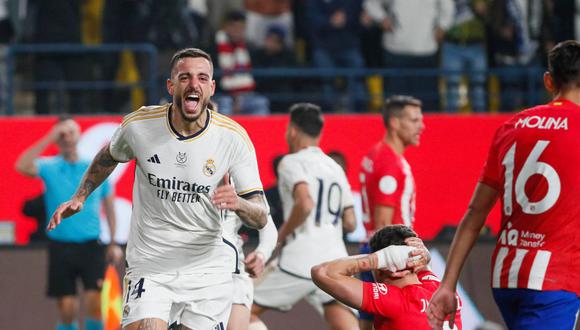 Joselu celebra el tanto que le daba la victoria parcial al Real Madrid sobre el Atlético en la Supercopa de España. (Foto: EFE)