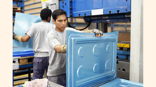 La firma ecuatoriana prevé que su cuota en el mercado peruano de cocinas crezca hasta en un 40% este año. (Manuel Melgar)