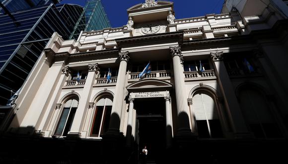 Argentina postergó el pago de hasta US$ 10,000 millones de deuda emitida bajo ley local hasta fin de año. (Foto: Reuters)