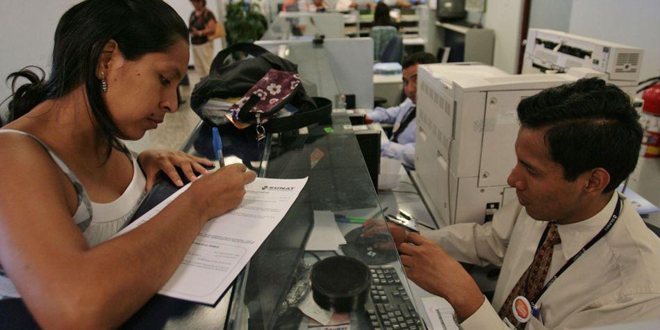 Puede hacer una consulta de valores pendientes de pago en la web de la Sunat. (Foto: Andina)