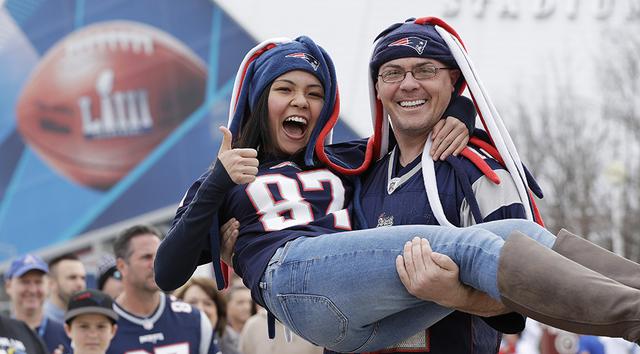 30 segundos de publicidad en el Super Bowl cuesta 5 millones de dólares. (Foto: AP)