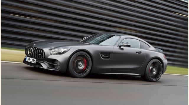 Posicionado entre el AMG GT S y el AMG GT R, el nuevo vehículo estará inicialmente disponible exclusivamente como un modelo especial "50 Edition". (Foto: Megaricos)
