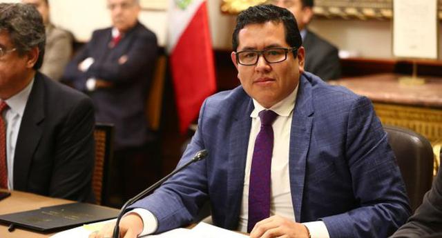 Carlos Domínguez, de Fuerza Popular. (Foto: Congreso de la República)