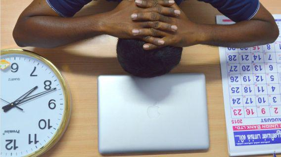 Muchas personas no son productivas porque no gestionan su tiempo. (Foto: Pixabay)