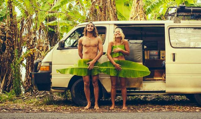 Además, documentan sus aventuras en el perfil de Instagram @wheresmyofficenow, que cuenta con 156,000 seguidores. Asimismo, recientemente fueron presentados en un amplio artículo de la revista New Yorker.