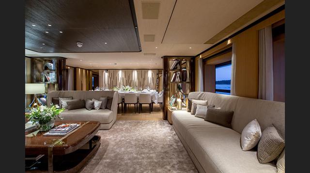 Bajo la marca de 500 GRT Vertige ofrece servicios tales como un Beach Club/gimnasio en el travesaño, salón de TV con bar en la cubierta superior, ventanas de piso a techo en el salón principal con barandillas permitiendo disfrutar de la vista. (Foto: Mega