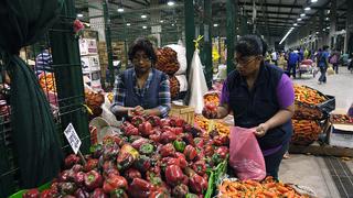 Mercado mayorista: abastecimiento se reduce, pero alimentos se malogran por falta de compradores