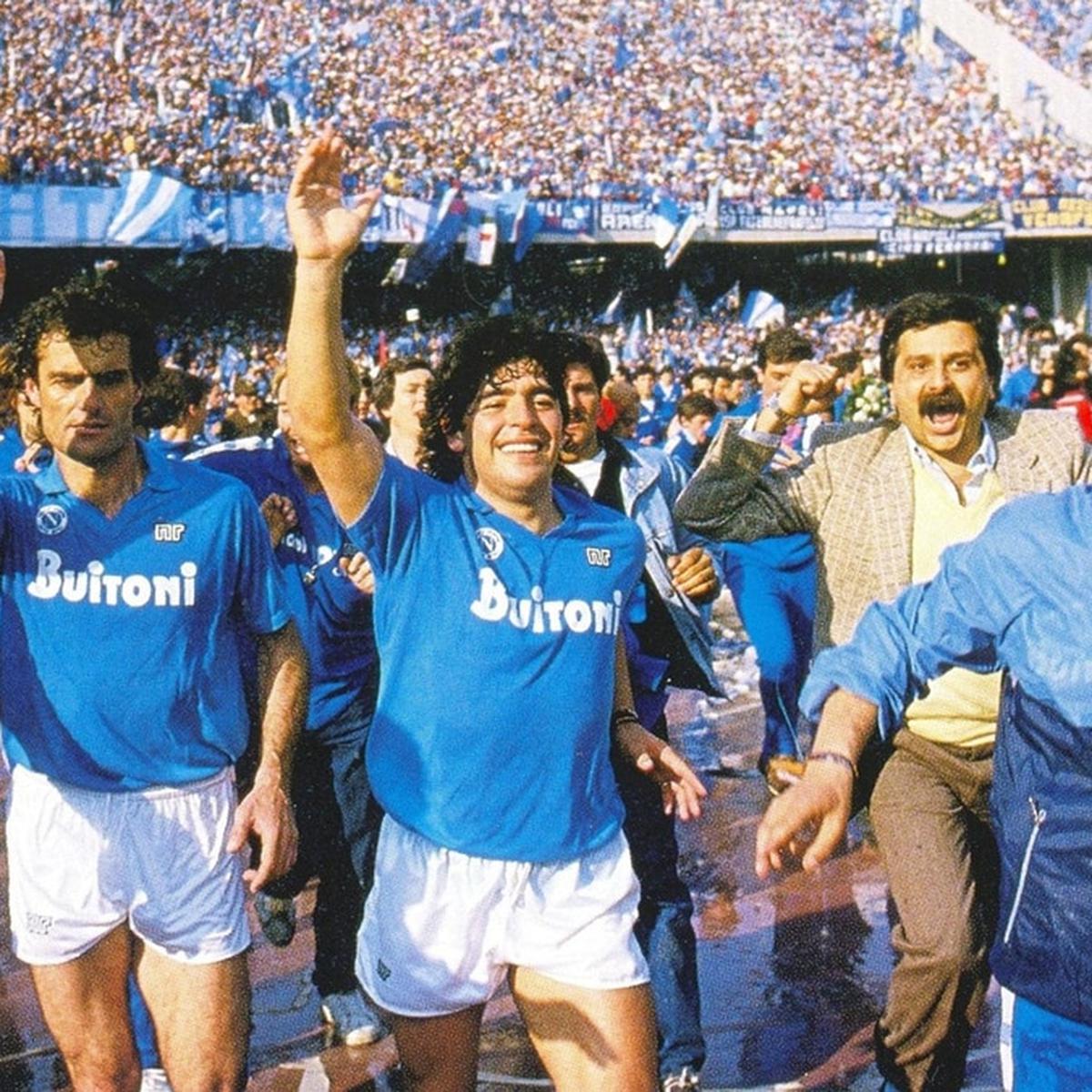 ¿Cuánto ganaba Maradona en el Napoli