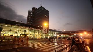 Movimiento de pasajeros por aeropuertos no se recupera aún a niveles prepandemia