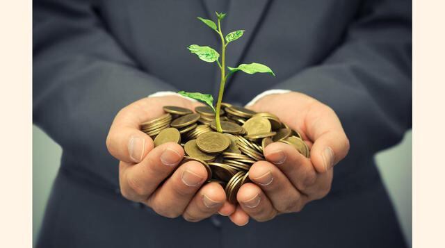 Cuando este seguro de poder presentar logros de manera clara y bien documentada con indicadores, que ayude a su jefe a tomar la decisión del aumento con argumentos sólidos.