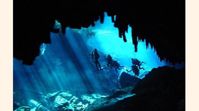 Sistema Dos Ojos, situada en la península de Yucatán, en México, esta cueva acuática comenzó a ser explorada en 1987 y los trabajos aun continúan.(foto: elconfidencial).