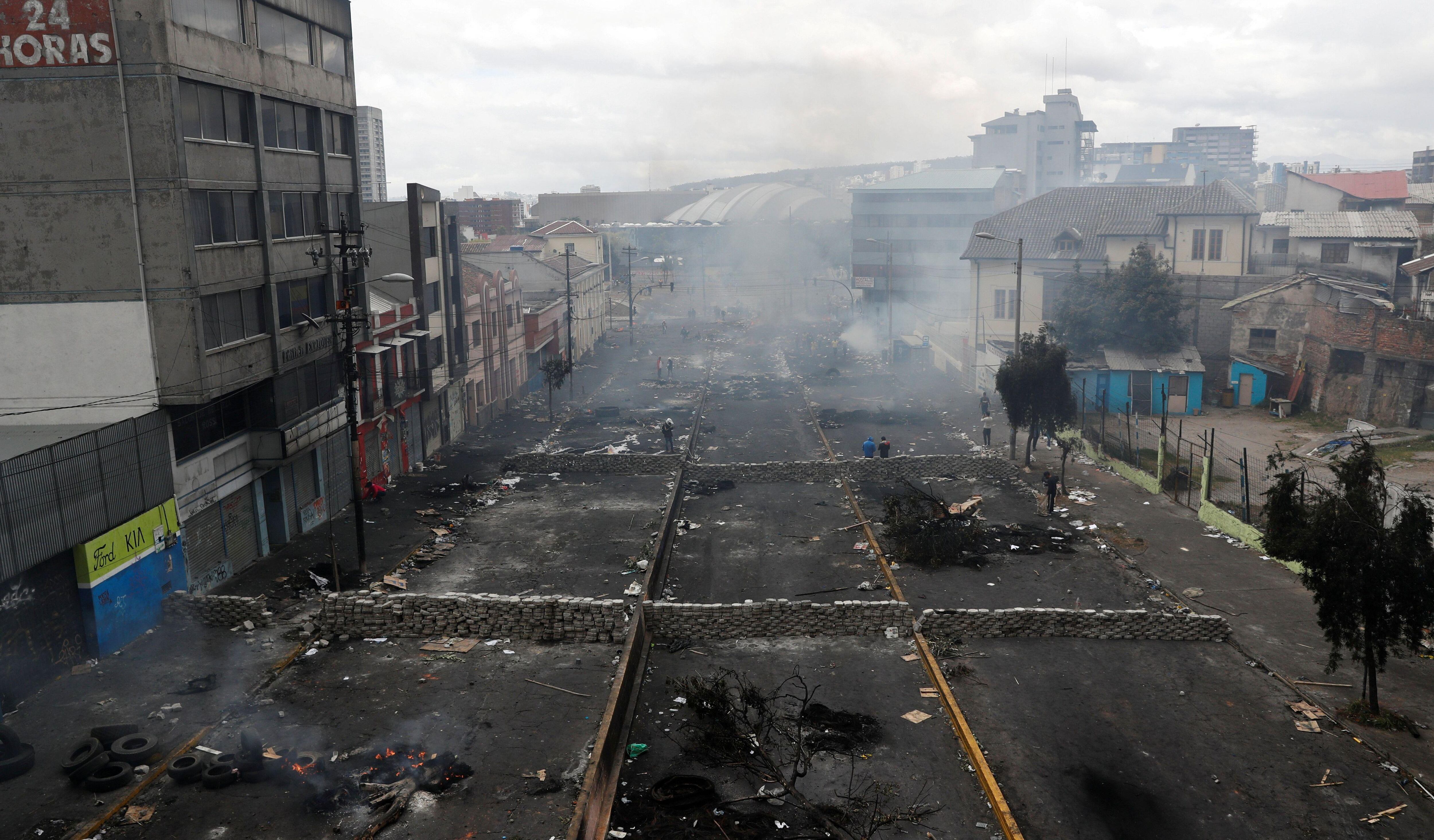Los aborígenes, que participaron en los derrocamientos de tres mandatarios entre 1997 y el 2005, obtuvieron una "simbólica" victoria con sus manifestaciones la semana pasada. (Foto: Reuters)