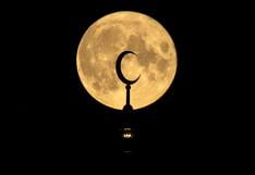 Lo que debes saber de la Luna de flores y su relación con el eclipse lunar de mayo