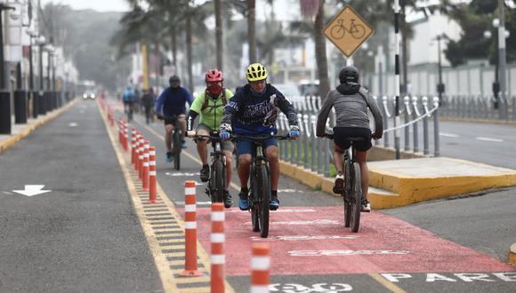 Las municipalidades promueven el uso de ciclovías para evitar que las personas corran el riesgo de contraer el coronavirus en los vehículos de transporte masivo.