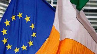 En un hito para la Unión Europea, Irlanda anuncia su salida del rescate