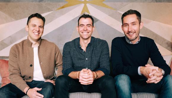 Adam Masseri (centro) será la nueva cabeza de Instagram. En la foto lo acompañan Mike Krieger (izquierda) y Kevin Systrom (derecha), fundadores de la empresa. (Foto: Instagram)