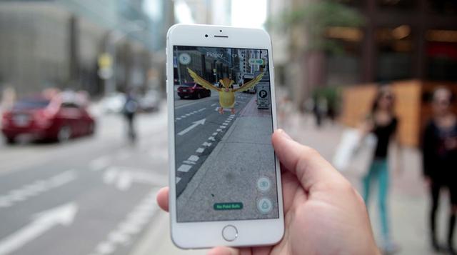 2) Ha generado más ingresos en su primer mes alcanzando la cifra de 206 millones de dólares.