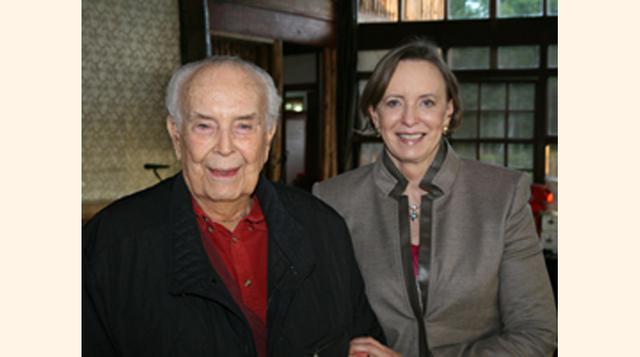 Hijo de una alemana y del empresario brasileño Eliezer Batista (un exministro de Minas y Energía y expresidente de la gigante minera Vale cuando era estatal), Batista es un personaje excéntrico y supersticioso, que habla varios idiomas y a quien le gusta 