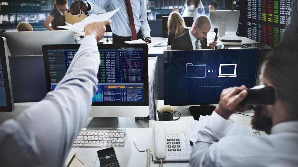 Andrade Gutierrez SA está emitiendo nuevos bonos a cinco años en dólares a cambio de bonos más antiguos y costosos, con vencimiento en el 2021, emitidos bajo el canje de deuda del 2018. También vende bonos 2024 a un grupo privado de inversionistas.