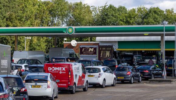 La escasez de camioneros tras el Brexit, agravada por la interrupción de las pruebas de conducción de camiones durante los cierres del COVID, ha sembrado el caos en las cadenas de suministro. Photographer: Jason Alden/Bloomberg