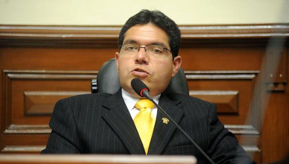 La Fiscalía denunció al excongresista por haber obligado a siete de sus extrabajadores a entregarle parte de sus sueldos bajo la amenaza de despido, entre los años 2006 y 2013 cuando era legislador. (Foto: Congreso Perú)