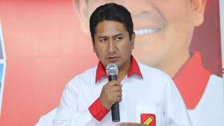 Cerrón “Persecución política contra Perú Libre conllevó a allanar sede y mi domicilio”