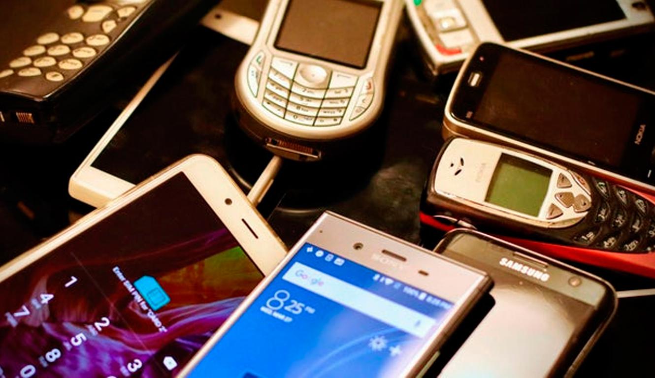 FOTO | Smartphones que producen mayor radiación. (Foto: Eirik Solheim vía Unsplash)
