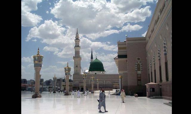 FOTO 19 | Arabia Saudita, para bien: 48%, para mal: 18%, no sabe: 35%. (Foto: Wikipedia)