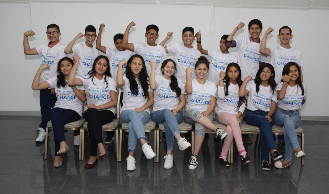 Escolares peruanos en Intel ISEF