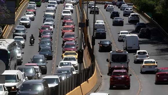 Revisa qué autos no pueden salir este miércoles 28 de junio, según el 'Hoy No Circula' (Foto: Agencias).