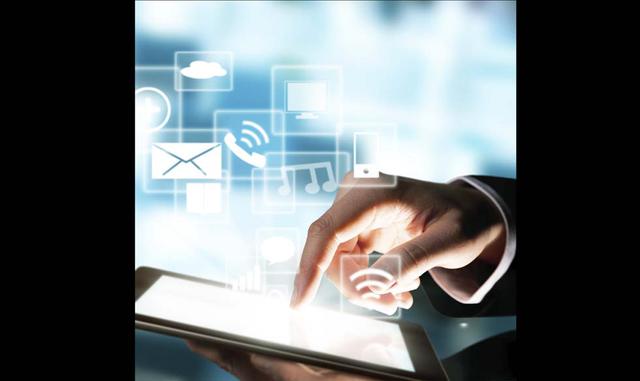 FOTO 8 | Tu fotografía es un cuarto: Imagina que puedas entrar en una foto y revivir un recuerdo. Tres de cada cuatro personas creen que en solo cinco años podrán usar la realidad virtual para pasear en fotos de smartphones.