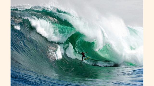 The Rigth. Esta ola que se encuentra en Australia Occidental está considerada por muchos surfistas como la más peligrosa del mundo, pues son muchos los que se juegan la vida intentando domar esta mega mole de agua. Esta ola tiene la peculiaridad de ser ig