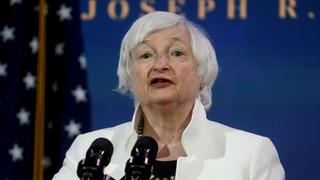 Secretaria del Tesoro Yellen dice que tasas de interés podrían tener que subir modestamente en EE.UU.