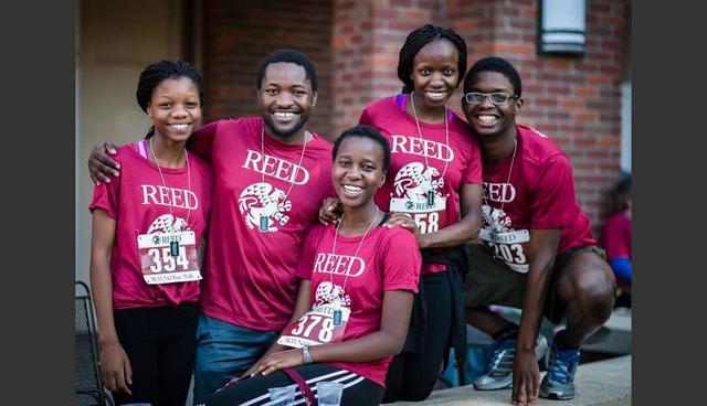 FOTO 38 | Oregon - Reed College. Costos de matrícula, alojamiento, comida y otros costos, 2016-17: US$ 67,250. Precio promedio pagado por un estudiante con ayuda / beca, 2015-2016: US$ 27,805. Ubicación: Portland, OR

Sector: privado sin fines de lucro. Número de estudiantes: 1,427. (Foto: Reed College/Facebook)