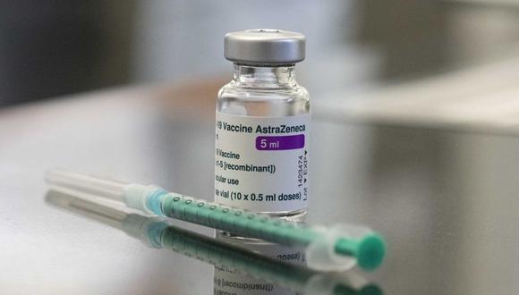 Alemania ya había suspendido la vacunación con AstraZeneca contra el coronavirus. (Foto: THOMAS KIENZLE / AFP).