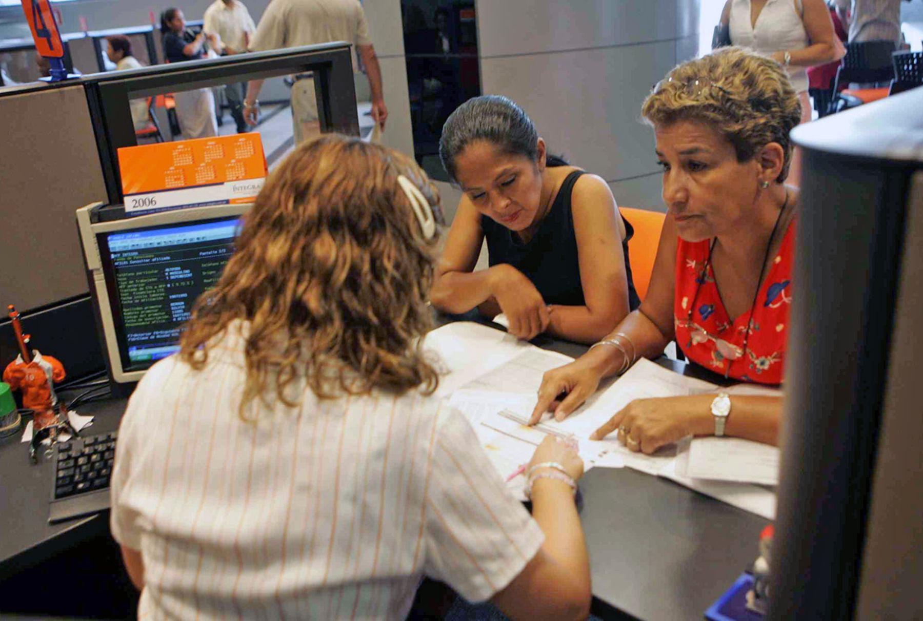 La ganancia neta de las AFP sumó 235 millones 533,070 soles en la primera mitad del 2017. (Foto: Andina)