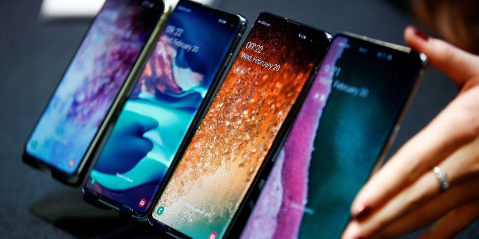 El Galaxy S10 Plus es el primer Smartphone de 2019. (Foto: AFP)