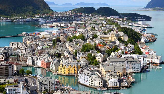 Foto 27 | Puesto 4: Noruega 81.14